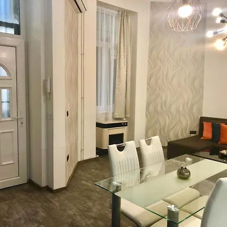 Dohany Apartment Deluxe Budapest Exterior foto